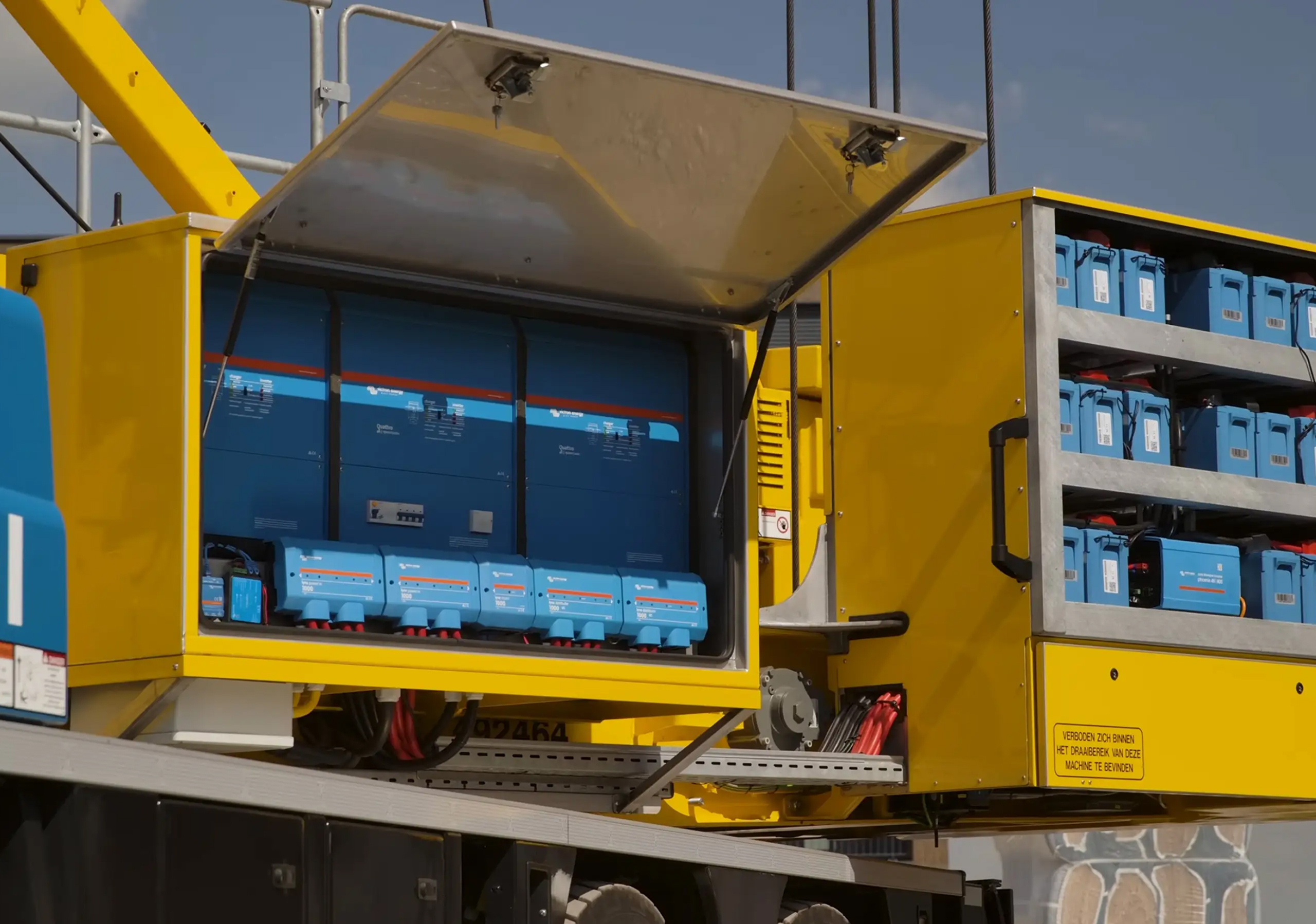 Mai multe aplicații